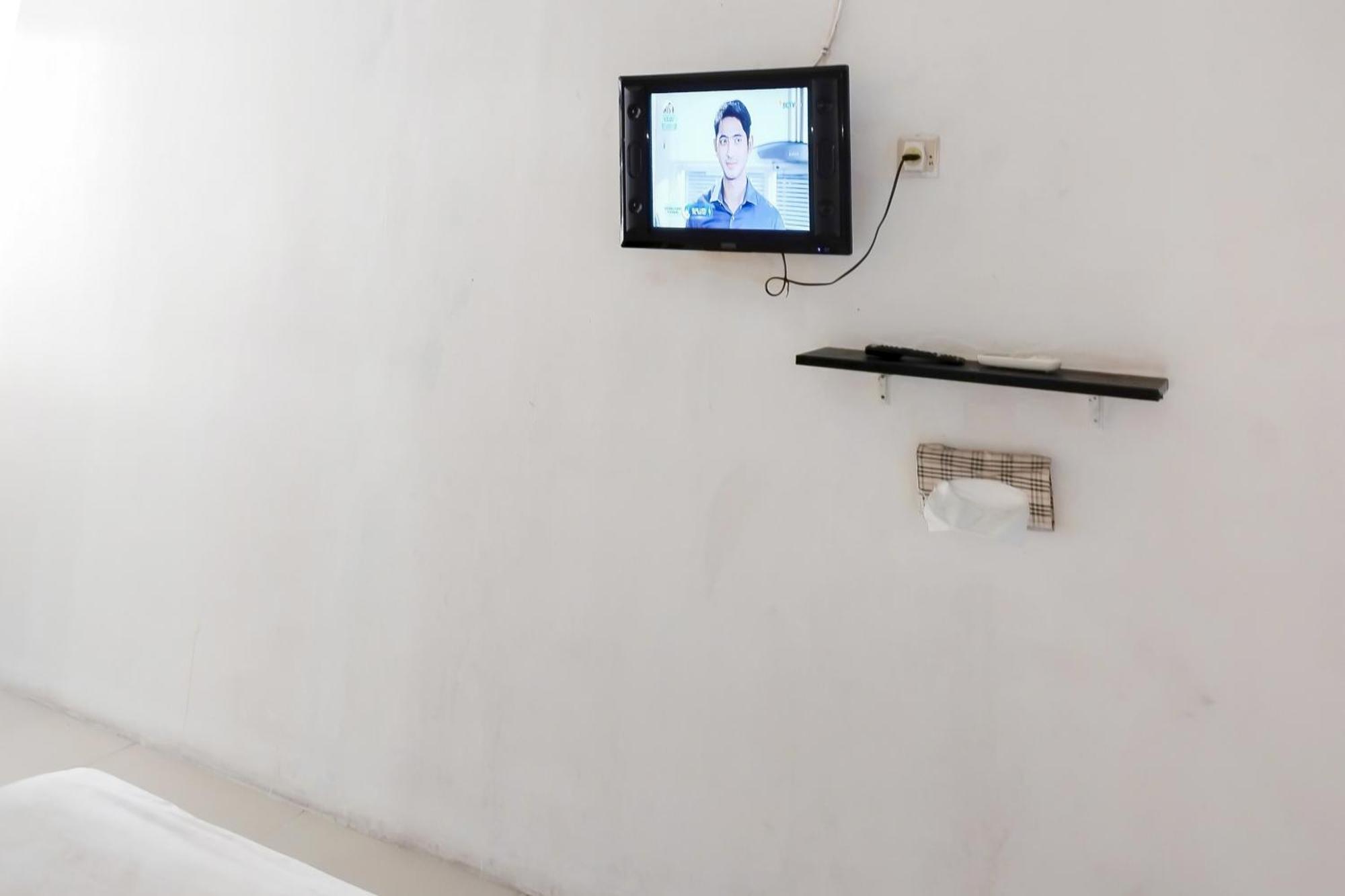 Richmond Guest House Cirebon Redpartner Екстер'єр фото